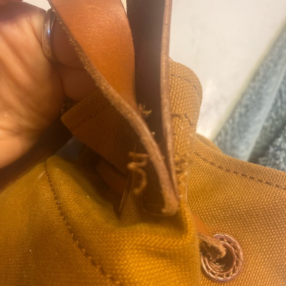 CANVAS DRAWSTRING BACKPACK See photos for condition~stitching loose on strap. - Picture 5 of 5